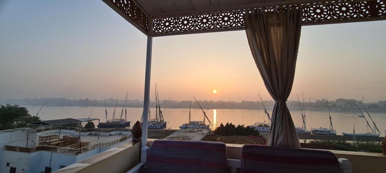 Senmut Luxor Hotel Exterior foto
