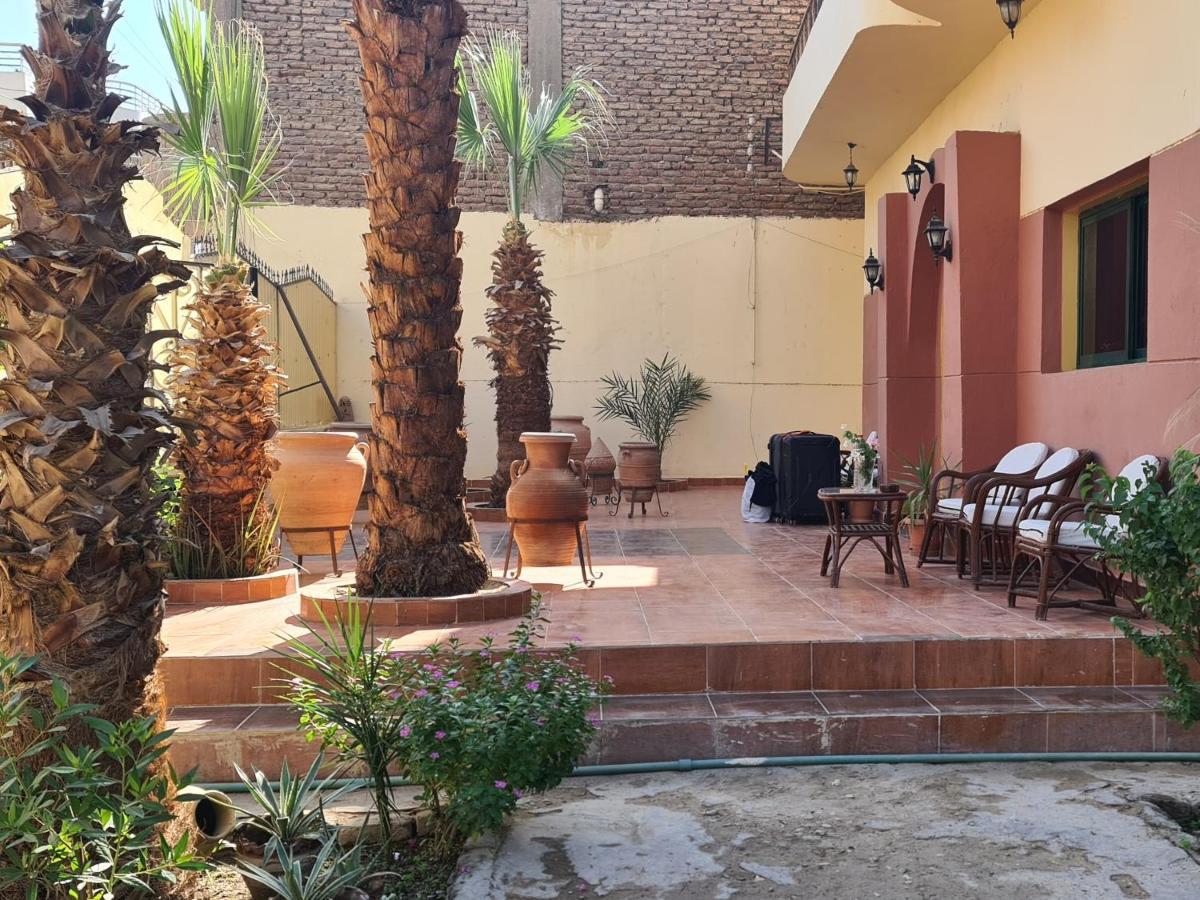 Senmut Luxor Hotel Exterior foto